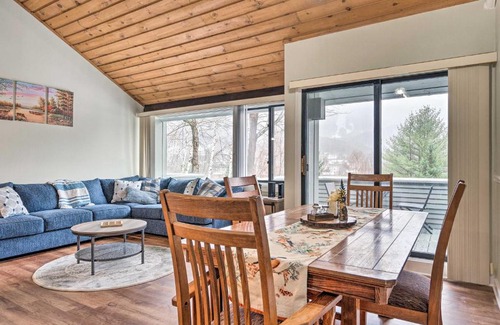 Lincoln Apartamento | Lincoln Escape with Deck 1 Mi to Loon Mountain!