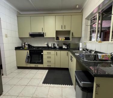 Pinetown Casa | Lincoln Place, Farningham Ridge