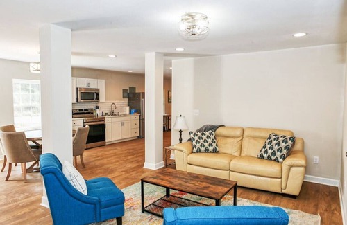 Boger City Casa | Lincolnton Farm Lodge | 2 Beds & Fire Pit with Huge Backyard!