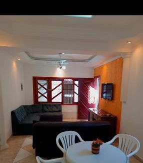 Real Casa | "Lindíssima Casa Pé na Areia com Piscina Aquecida Cobrado a Parte, Sala de Jantar, 3 Amplos Quartos, Sendo1Suíte, Amplo Espaço de Lazer com Área Gourmet em Deck Coberto com Churrasqueira e Mesa de Bilhar Frente a Piscina, Super Pertinho da Praia"
