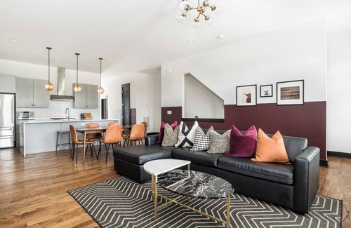 Buena Vista Cabaña | Linda by Avantstay Lovely 4BR Condo in Heart of Nashville