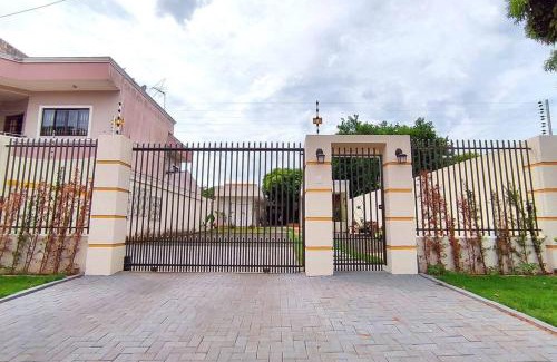 Vila Yolanda Casa | Linda Casa a 30 metros da av das Cataratas