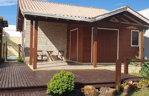 Arroio do Sal Casa | Linda Casa com Piscina a 50m da Praia