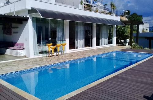Jardim Flamboyant Casa | Linda Casa COM Vista Panorâmica Perto DE SP 3 Suites. Max 6 Pessoas