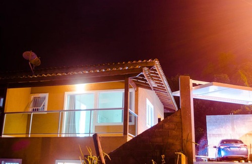 Tesouro da Colina Casa | Linda casa com vista pro mar!
