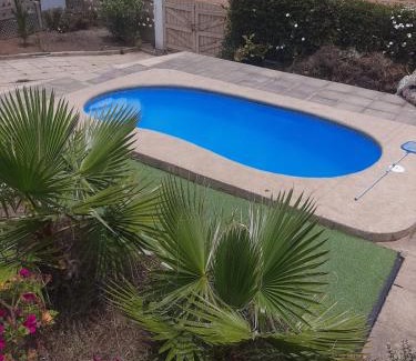 El Quisco Casa | Linda casa con piscina en el quisco.