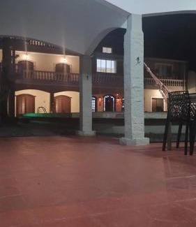 Itanhaem Casa | Linda Casa de praia com Super piscina 12x5 Novinha com 3 níveis, Wi-Fi, Tv led,jardim , churrasqueira completa