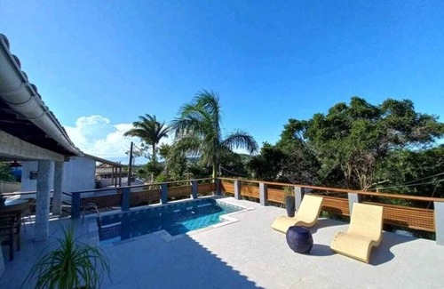 Cem Bracas Casa | Linda Casa em Búzios com 03 Quartos, ar Condicionado, Piscina e Churrasqueira