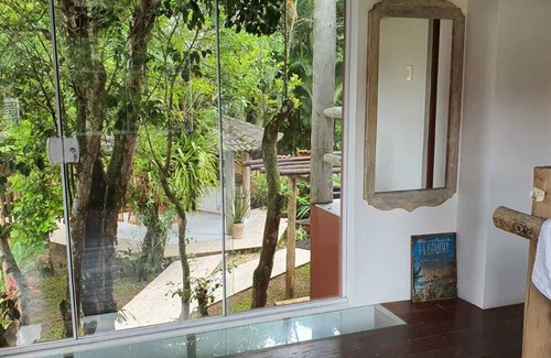 Guarutuba Casa | Linda Casa PÉ NA Areia, Três Suítes, Churrasqueira, Hidromassagem