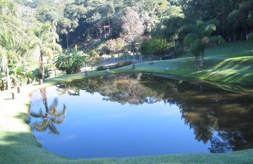 Ibiuna Casa | Linda chácara em Ibiuna com lago e piscina
