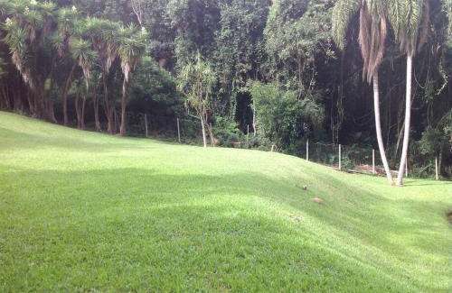 Ibiuna Casa | Linda chácara em Ibiuna com lago e piscina