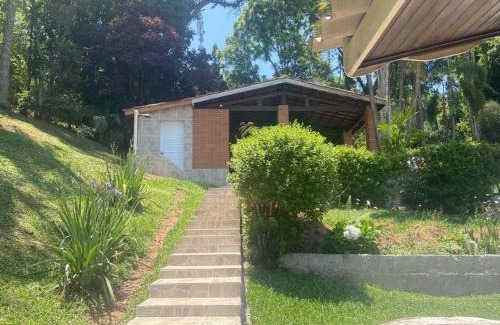 Ibiuna Casa | Linda chácara em Ibiuna com lago e piscina