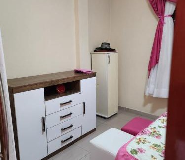 Boqueirao Apartamento | Linda KIT 50 mts do MAR