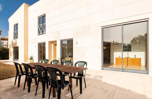 Santa Eulalia Casa | LINDA Oura Beach 4BR Villa 10 New for rent!