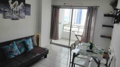 Tonsupa Apartamento | Linda Suite Tonsupa 2 cuadras del mar 2 piscinas Av. Club del Pacifico