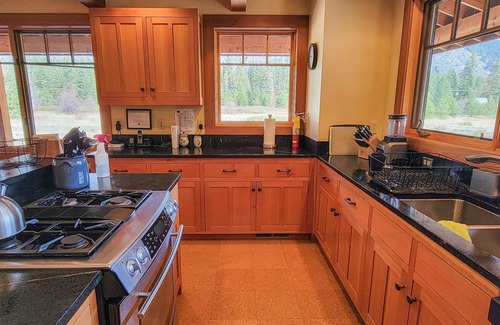 Mazama Cabina | Linda Vista - beautiful mountain home in Mazama