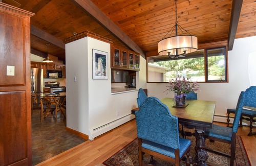 Boalsburg Casa | Linden Lodge on Mount Nittany - Fantastic Winery Views