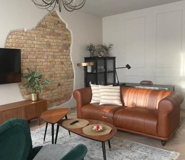Panevezys Apartamento | Lindens apartments with AC and view to central square