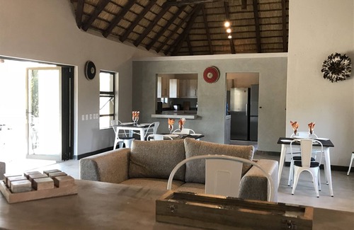 Hoedspruit Cabina | Lindiwe Safari Lodge