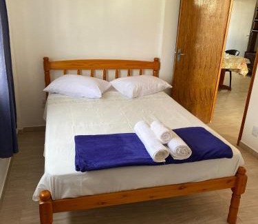 Ilha Comprida Apartamento | Lindo Apartamento de 2 quartos a 100 metros da praia