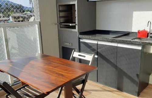 Umuarama Apartamento | Lindo apto com churrasqueira na varanda