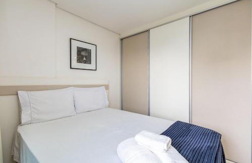 Reboucas Apartamento | Lindo apto com garagem!