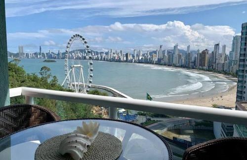 Pioneiros Apartamento | Lindo Apto no Terraços da Rainha