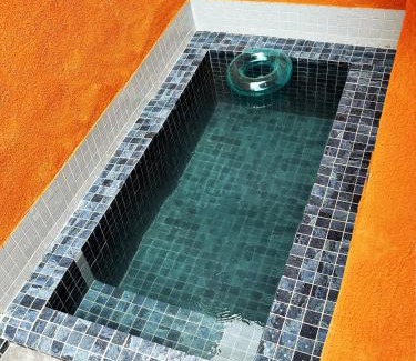 Aviacao Apartamento | Lindo Casa com Piscina e Churrasco, perto do mar