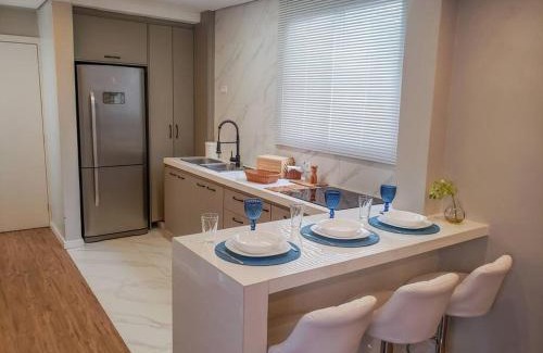 Santos Apartamento | Lindo e Moderno na praia do Gonzaga com ar