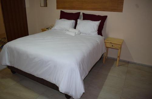 Estcourt Casa | Lindo Guest house