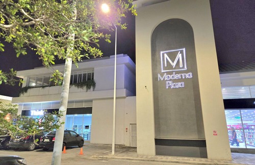 Guayaquil Apartamento | Lindo y moderno apartment in lovely Samborondon with WiFi, AC