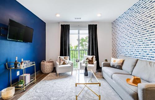 Rolling Mill Hill Casa | Lindsley by AvantStay Balcony Modern Design A Downtown Location