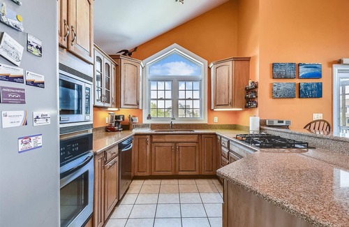 Broadkill Beach Casa | LINENS INCLUDED!! GORGEOUS VIEWS!!--BOOK NOW!!