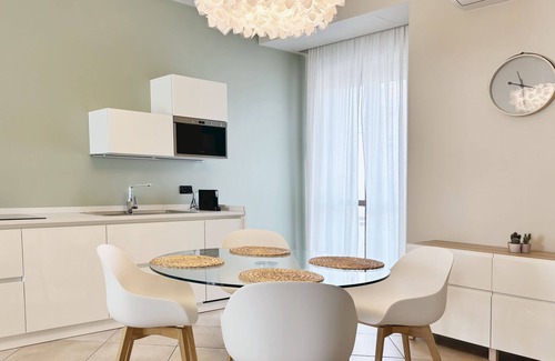 Nichelino Apartamento | **Lingotto Center** 5min, Luxury Apartment, 1 Bedroom, 4 guests.