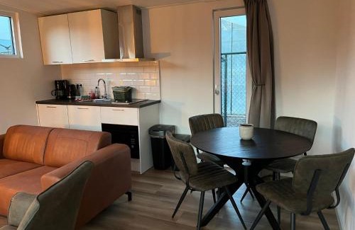 Oostvoorne Chalet De Esquí | Linked Chalet