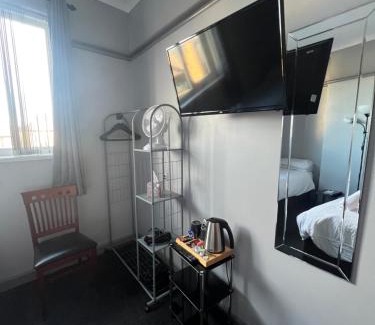 Seahouses Hotel | Links Lets Room Only