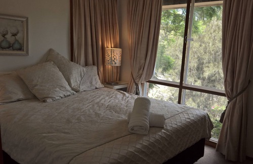 Linley Point Cama Y Desayuno | Linley House