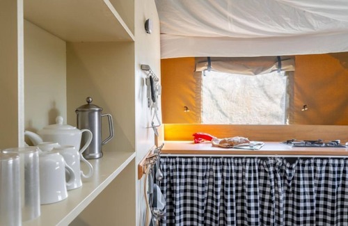 Saxmundham Cabina | Linnet at Sweffling Hall, Dog Friendly