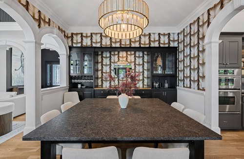 Denver Casa | White Lotus by SoCharm | *NO BOOKING FEES* Luxe Retreat with 300ft of Waterfront Views & Pickleball