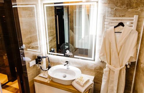 Chisinau Hotel | Lion's Hotel