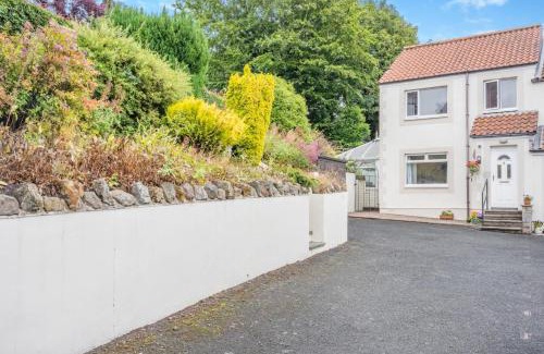 Wooler Casa | Lionels Den
