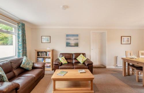Wooler Casa | Lionels Den