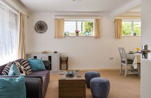 St Leonards Cabaña | Lions Lodge