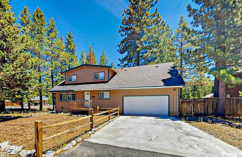 Tahoe Paradise Casa | Lipan Lodge
