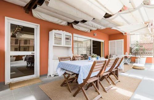 Linda-a-Velha Apartamento | Lisbon Coast, 3 bedroom apartment with large terrace