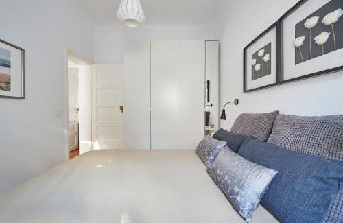 Alvalade Apartamento | Lisbon Haven - By the METRO with AC