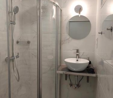 Cacilhas Casa | Lisbon South Bay Rooms