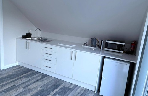 Lisburn Apartamento | Lisburn - 1 Bedroom - Sleeps 2 - Street Parking
