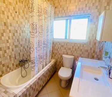 Himare Casa | Lisi