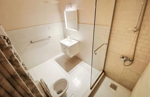 Taqseem Laselky Apartamento | Lisianthus Blossom Hideaway 2BR